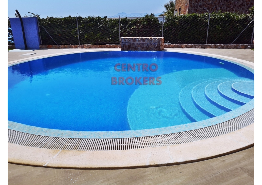 Nowy dom z basenem z bajecznym widokiem na morze w Cullera, Walencja